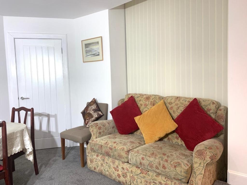 Edinburgh Ocean Inn Bagian luar foto